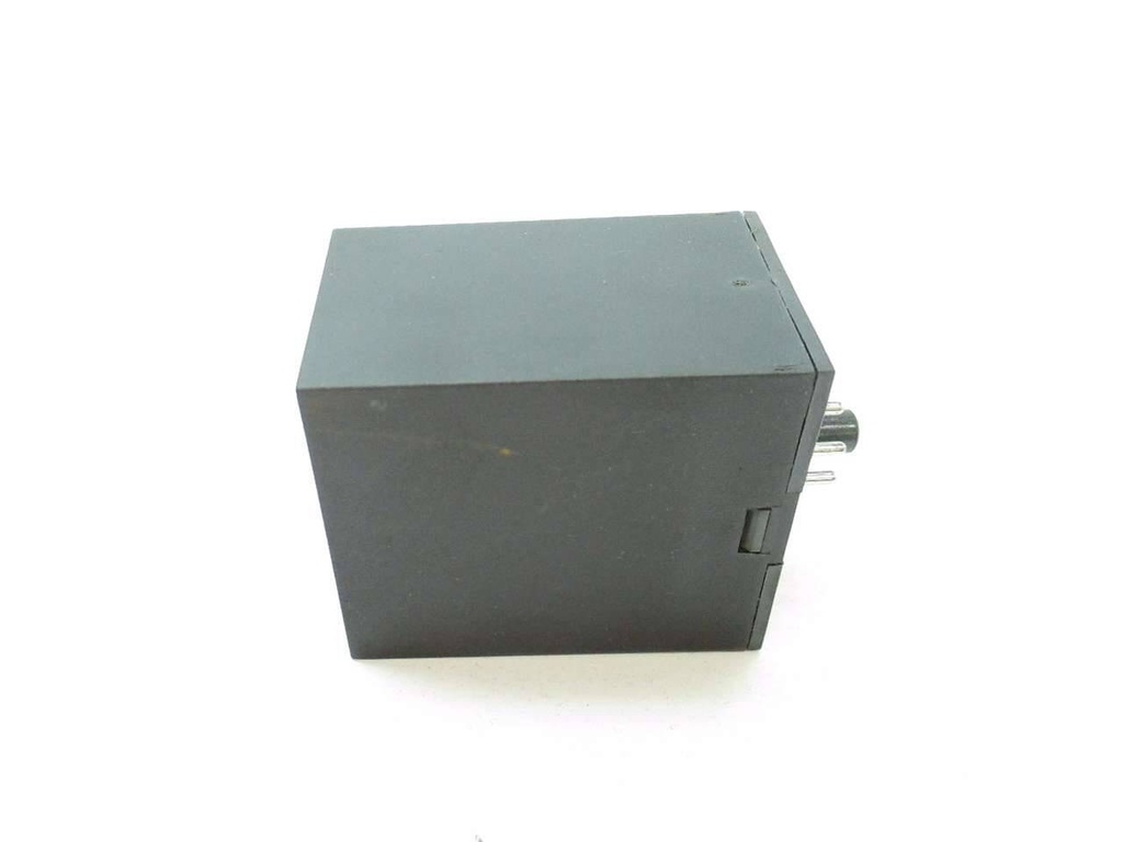 ABB RELAYS INPUT 120V/10A