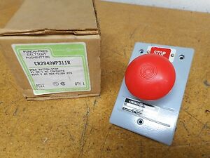 GE PUNCH-PRESS OILTIGHT PUSHBUTTON RED BUTTON 1NO/1NC 600V