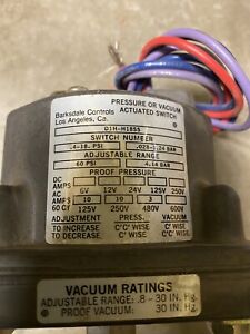 BARKSDALE PRESSURE OR VACUUM ACTUATED SWITCH