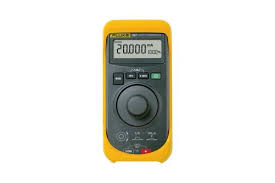 FLUKE LOOP CALIBRATOR