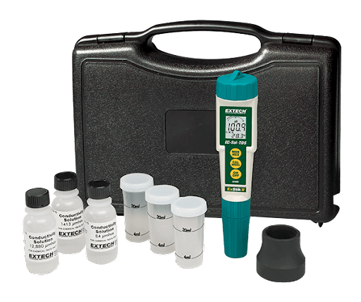 EXTECH EC410 kit includes EC400 ExStik® Conductivity/TDS/ Salinity Temperature Meter